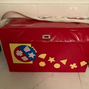 Tupperware tuppertoys red Toy Box with Yellow Shapes   White adjustable strap